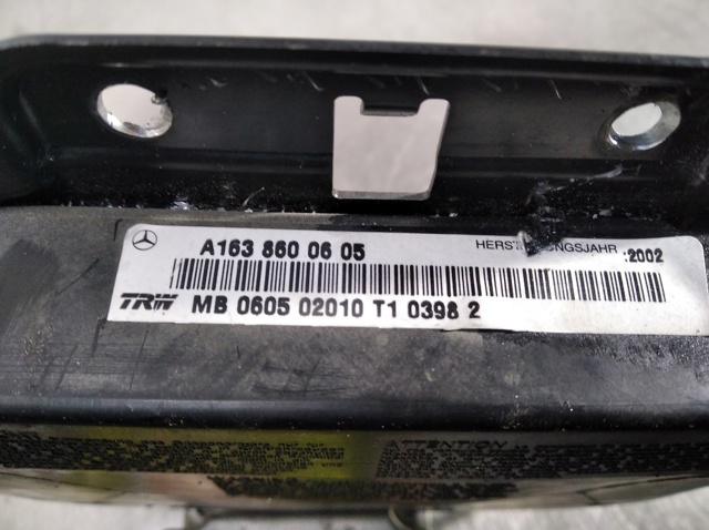 A1638600605 MERCEDES Airbag de puerta delantera izquierda  disponible Ourense