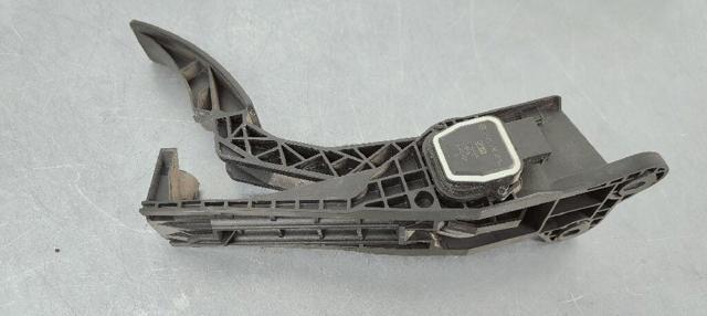 A1643000004 Pedal del acelerador  comprar en Pontevedra