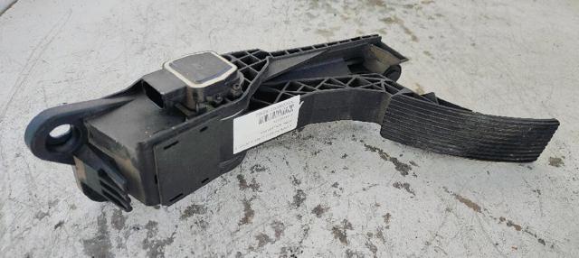 A1643000004 MERCEDES Pedal del acelerador  en stock Huelva