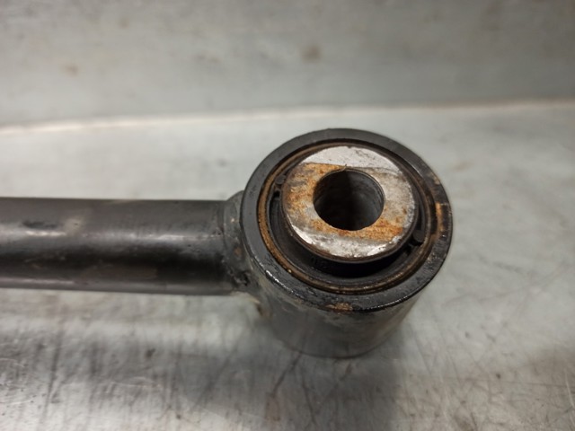 A1643500053 Brazo transversal de suspensión trasera  disponible Burgos