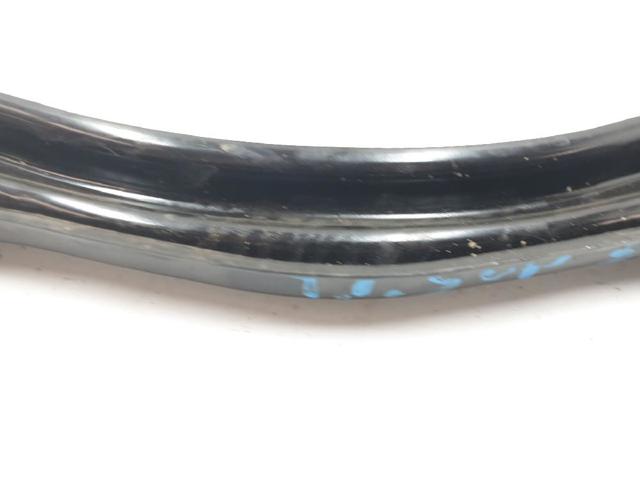 MERCEDES A1643501306 Brazo superior izquierdo de la suspensión trasera  en stock Terrassa
