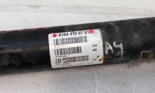 MERCEDES A1644100701 Árbol de transmision delantero  en stock Terrassa