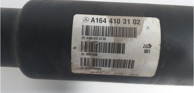 A1644103102 Árbol de transmisión trasero completo  disponible Burgos