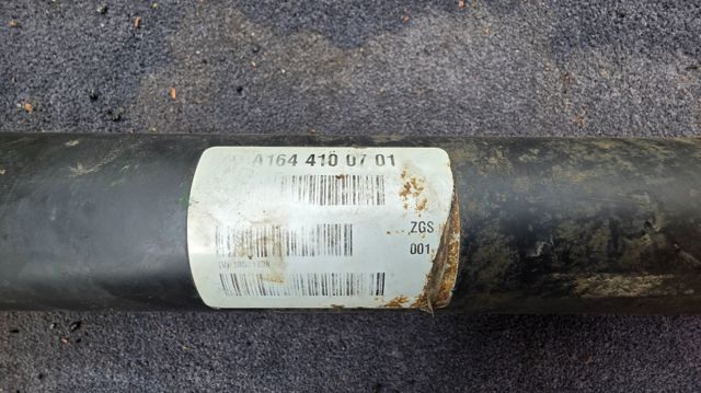 A1644103102 MERCEDES Árbol de transmisión trasero completo  comprar en Jaén