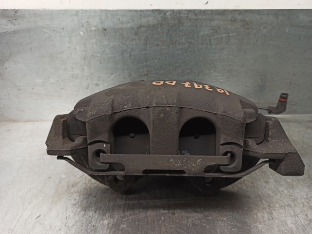 A1644202483 Pinza de freno delantera derecha  disponible Málaga