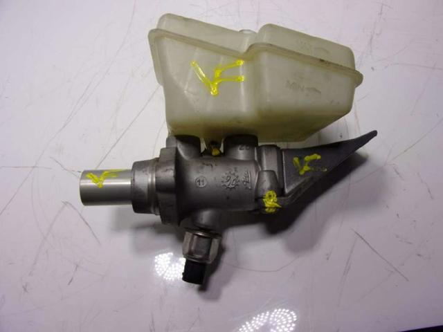 Cilindro principal de frenos Mercedes GL  (2006-2012)