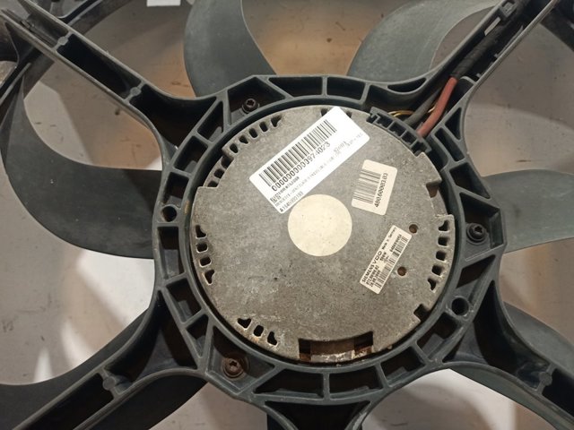 MERCEDES A1645000193 Difusor del radiador de refrigeración con motor y hélice  comprar en Albacete