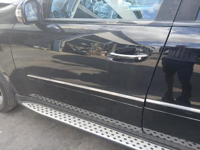 MERCEDES A1647200105 Puerta delantera izquierda  en stock Terrassa