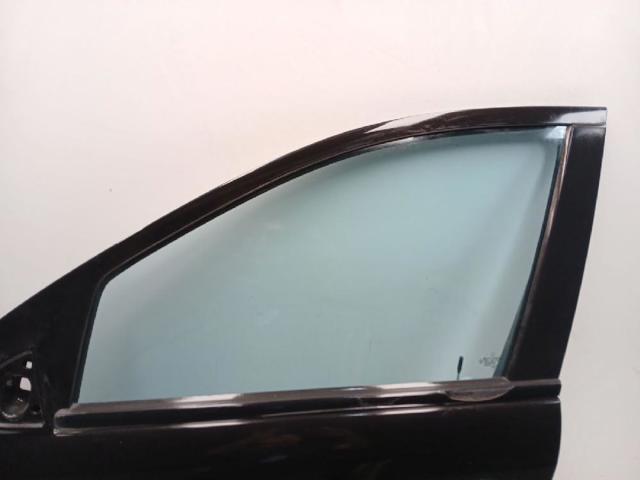 A1647200105 MERCEDES Puerta delantera izquierda  en stock Gandía