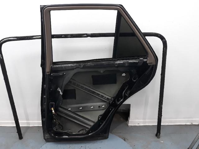 A1647300205 MERCEDES Puerta trasera derecha comprar Madrid