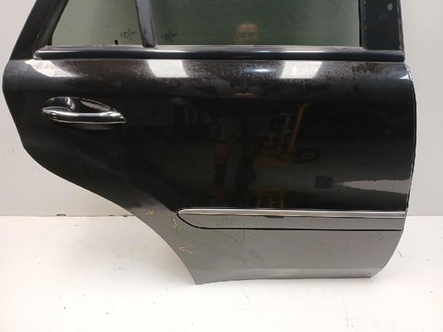 A1647300205 MERCEDES Puerta trasera derecha comprar Alcalá