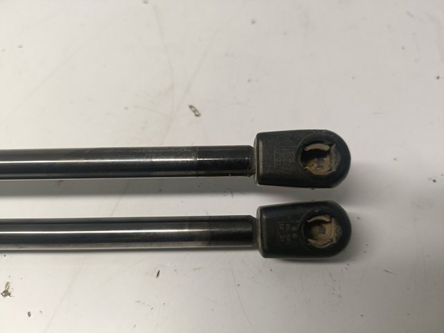A1647400245 MERCEDES Amortiguador de la tapa del maletero  comprar en Lleida
