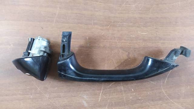 A1647600570 MERCEDES Manija exterior izquierda de puerta delantera  en stock Huelva