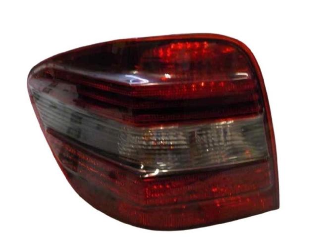 Piloto trasero izquierdo A1648202164 MERCEDES