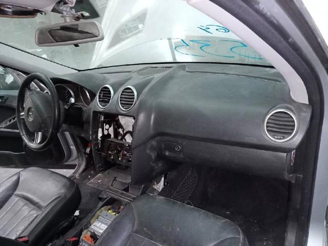 A1648207926 Mercedes