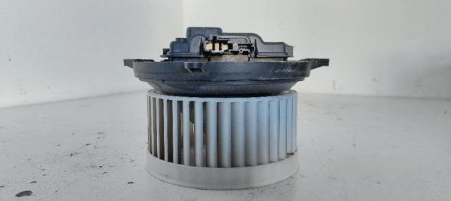A1648350607 Mercedes