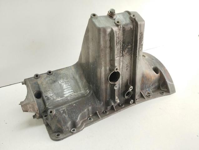 A1660141302 Cárter de aceite del motor  en stock Castellón