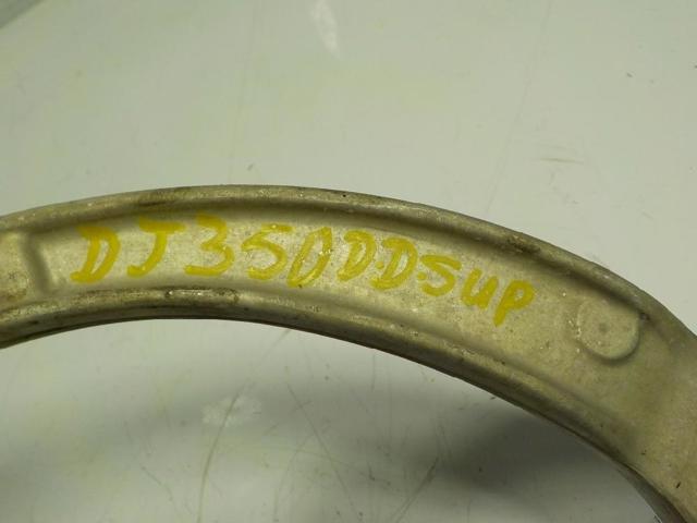 A1663301807 Brazo superior derecho de la suspensión delantera  disponible Málaga