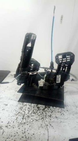 MERCEDES A1667200135 Cerradura  en stock Salamanca