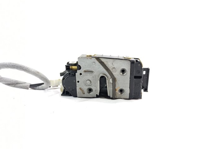 MERCEDES A1667200135 Cerradura de puerta delantera izquierda  comprar en Ponferrada