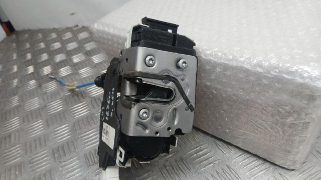 MERCEDES A1667200435 Cerradura de puerta delantera derecha comprar Barcelona