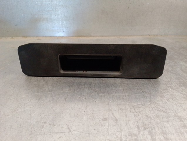 A1667500493 MERCEDES Manija exterior de tapa de maletero  comprar en Jaén