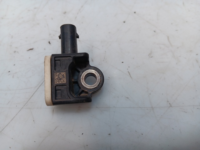 A1668210151 Sensor de airbag delantero  en stock Granada