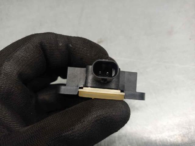 A1668210351 MERCEDES Sensor de airbag delantero  disponible Ourense