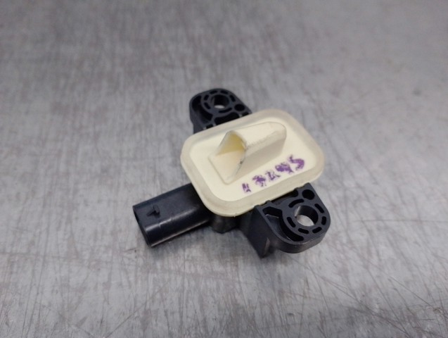 MERCEDES A1668210351 Sensor de airbag delantero  en stock Salamanca