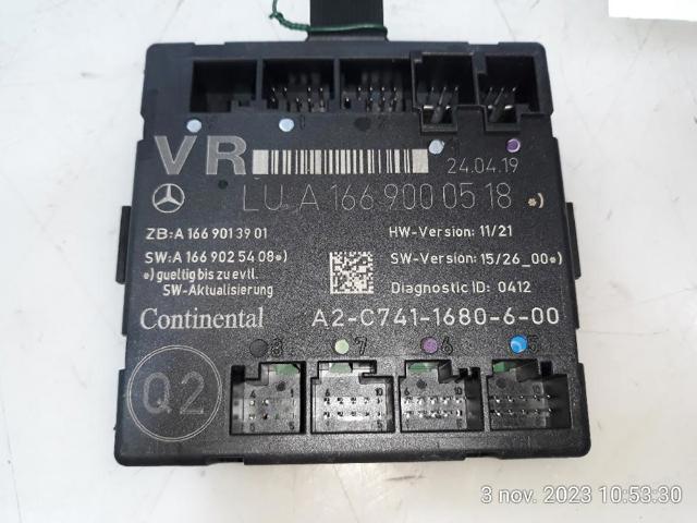 MERCEDES A1669000518 Unidad de confort de la puerta delantera  en stock Terrassa