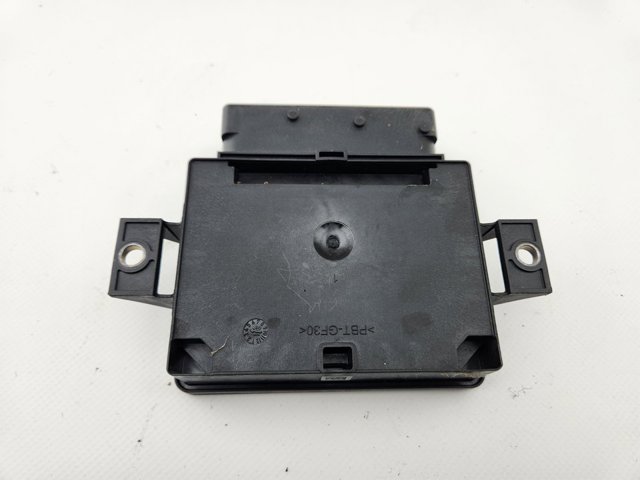 A1669002700 MERCEDES Módulo del freno de estacionamiento electromecánico  comprar en Jaén