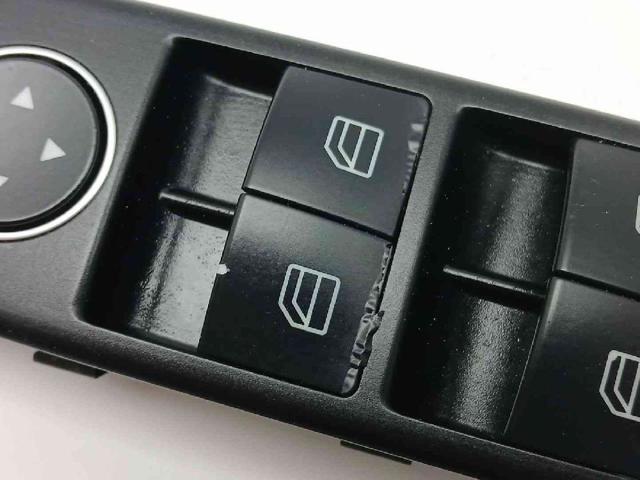 A1669054400 Unidad de control de elevalunas delantera izquierda  disponible Utrera