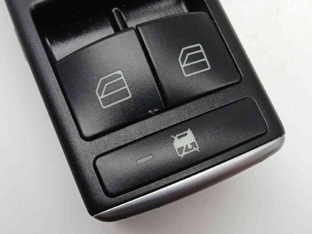 A1669054400 MERCEDES Unidad de control de elevalunas delantera izquierda  disponible Vigo