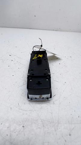 MERCEDES A1669054400 Interruptor de elevalunas delantera izquierda  en stock Terrassa