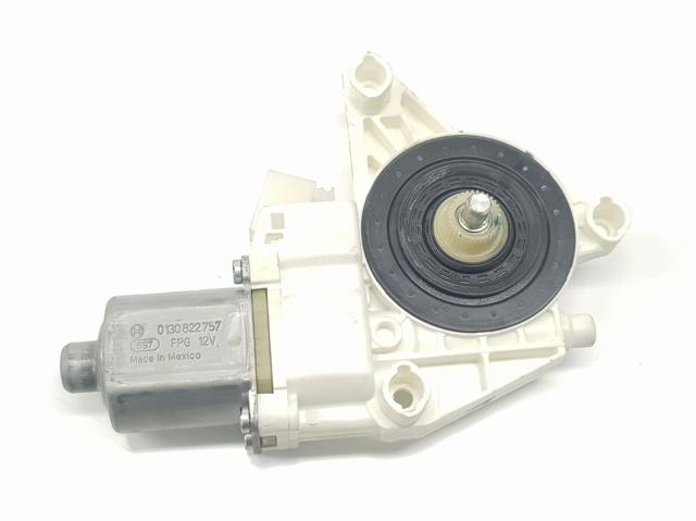 Motor eléctrico, elevalunas, puerta trasera izquierda A1669060501 Mercedes