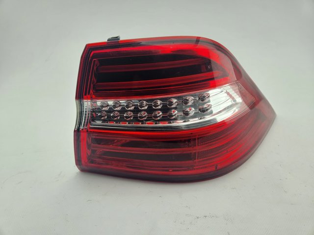 Piloto trasero derecho para Mercedes ML/GLE W166