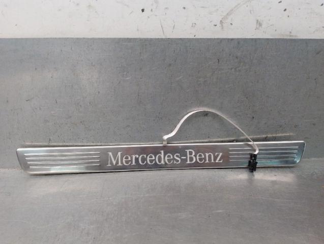 A1676861300 Mercedes