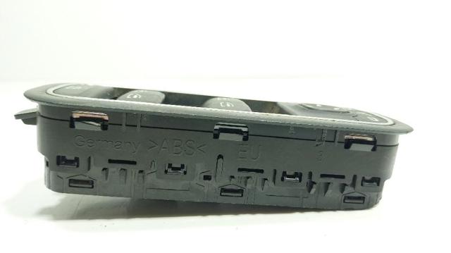 A1679050101 Interruptor de elevalunas delantera izquierda comprar Almería