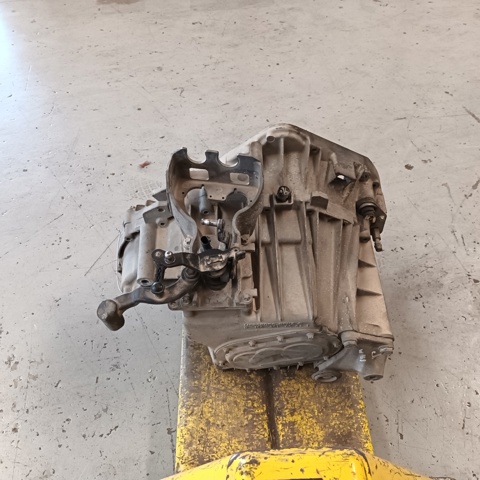 A1683601700 Mercedes