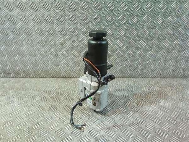 A1684660501 MERCEDES Bomba de dirección asistida  disponible Alicante