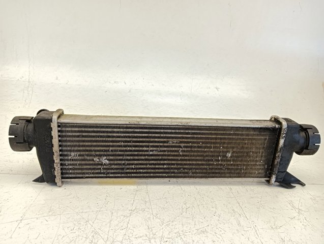 A1685000000 Intercooler  en stock Castellón