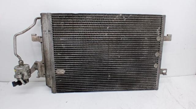 A1685000454 MERCEDES Condensador de aire acondicionado  comprar en Lleida