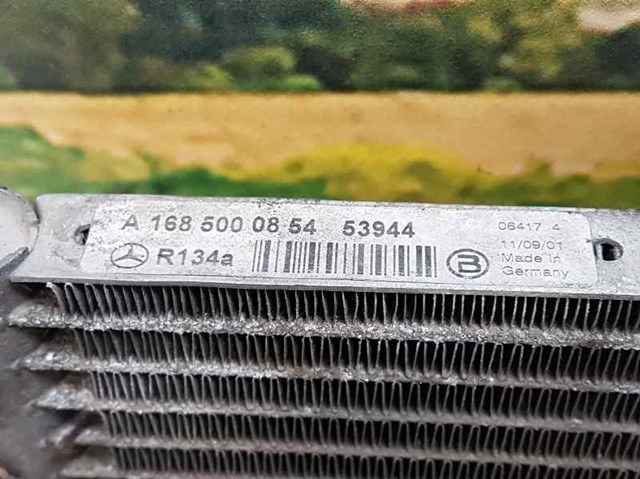 Condensador / radiador  aire acondicionado para mercedes-benz clase a a 140 (168.031, 168.131) m166940 A1685000854