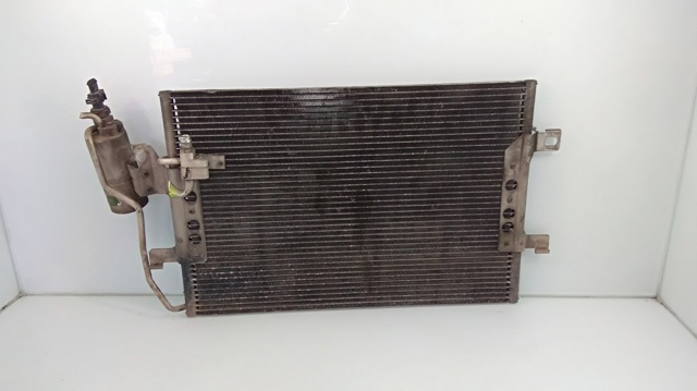 Condensador / radiador  aire acondicionado para mercedes-benz clase a a 170 cdi (168.008) om668940 A1685000854