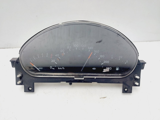 A1685404011 Mercedes