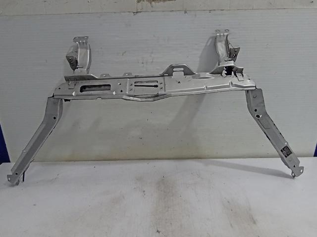Soporte de radiador  Mercedes A  (W168)