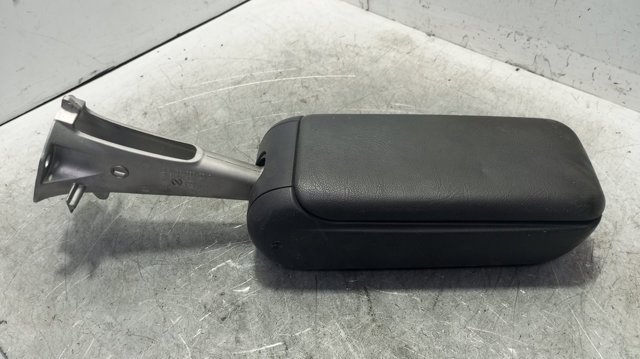 A1686800019 Mercedes