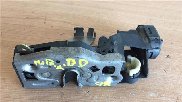 A1687202235 MERCEDES Cerradura de puerta delantera derecha comprar Alcalá