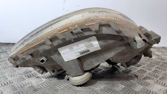 A1688200161 Faro izquierdo comprar Almería