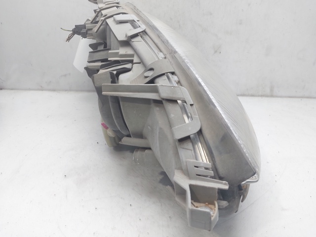 A1688200161 MERCEDES Faro izquierdo comprar Bilbao